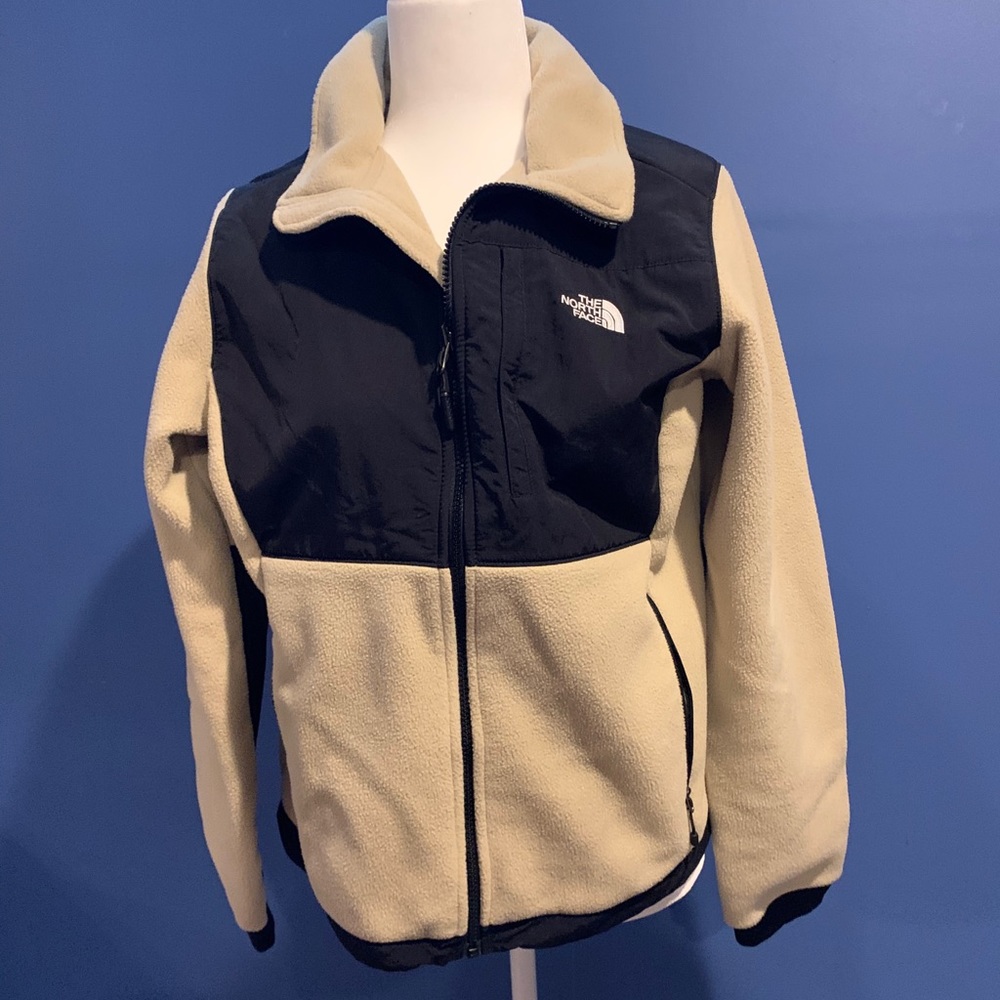 denali jacket  woman north face M like new - Picture 2 of 3